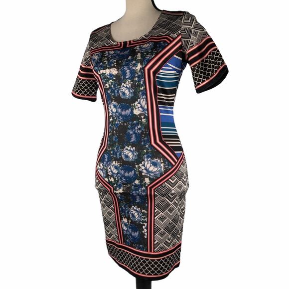 Abstract print dress  by Crazy Tomato size small - Picture 2 of 8